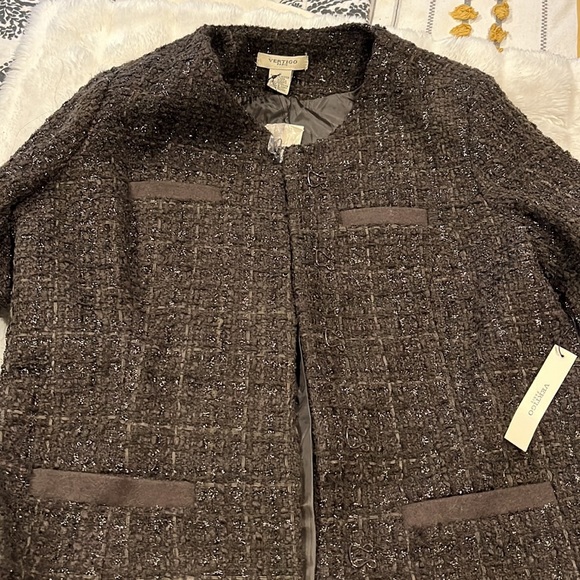 Black coat - Picture 2 of 5